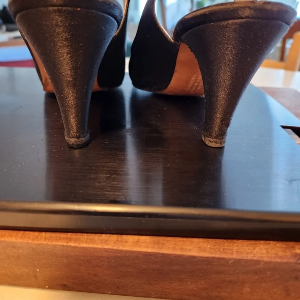 Salvatore Ferragamo‎ heels